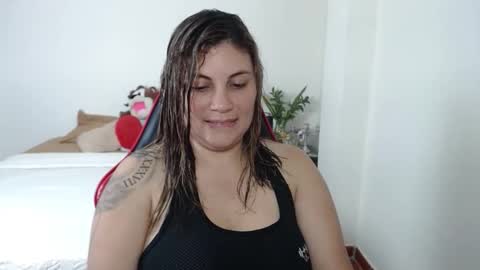 Secret Bella online show from 04-30-26, 12:00