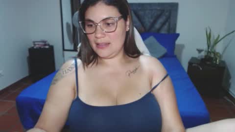 Secret Bella online show from 06-11-26, 11:08