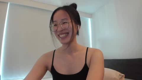 Angela online show from 06-05-26, 11:32