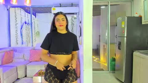 Snapshot of secrethause71605 chatting on 01-10-26, 09:16 NIKOL online show from 01-10-26, 09:16