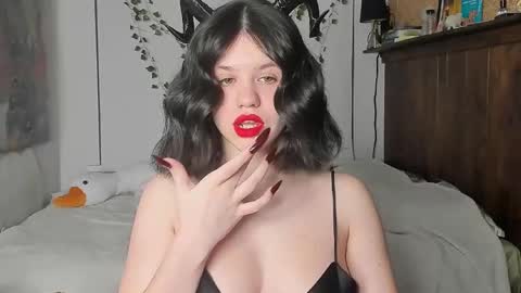 Anna online show from 02-18-25, 08:58