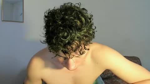 Snapshot of seder_4 chatting on 08-01-26, 07:13 Sebas online show from 08-01-26, 07:13