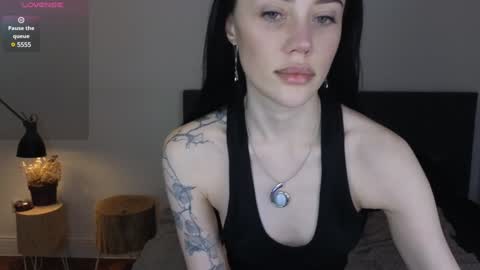 Sara online show from 12-17-24, 09:27