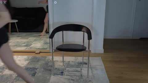 Sara online show from 09-09-25, 07:46