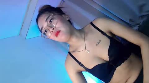 seducing_angela online show from 09-28-25, 11:43
