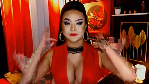 Snapshot of seducinglinda chatting on 06-08-26, 02:39 seducinglinda online show from 06-08-26, 02:39