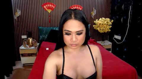 Snapshot of seducingsassy chatting on 09-11-25, 08:47 Sassy online show from 09-11-25, 08:47