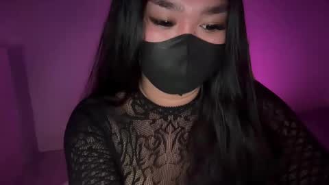 Snapshot of seductive_athenaxx chatting on 11-21-25, 04:27 Athena online show from 11-21-25, 04:27