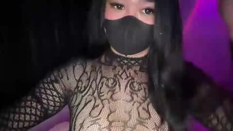 Snapshot of seductive_athenaxx chatting on 12-01-25, 05:12 Athena online show from 12-01-25, 05:12