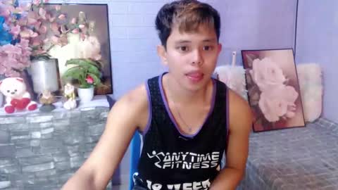 Max online show from 05-14-26, 02:02