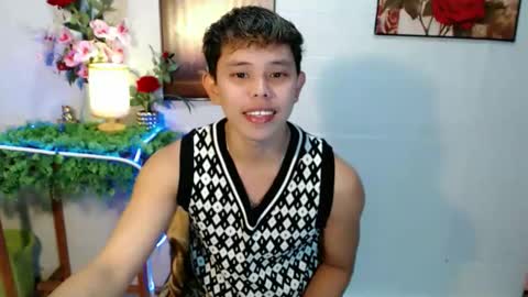 Max online show from 05-19-26, 04:08