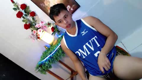 Max online show from 05-26-26, 08:43