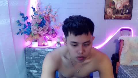 Max online show from 05-30-26, 08:11