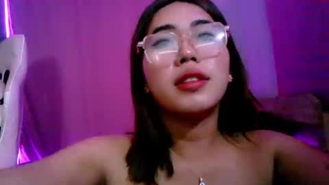 Snapshot of seductive_paulaxx chatting on 03-07-26, 02:19 pau online show from 03-07-26, 02:19