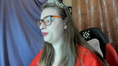 Snapshot of seductive_she_wolf chatting on 04-29-26, 06:25 seductive_she_wolf online show from 04-29-26, 06:25