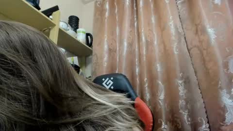 Snapshot of seductive_she_wolf chatting on 04-30-26, 07:31 seductive_she_wolf online show from 04-30-26, 07:31
