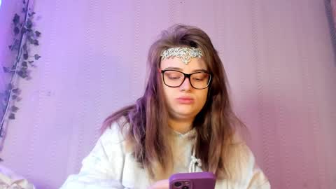 Snapshot of seductive_she_wolf chatting on 05-07-26, 06:52 seductive_she_wolf online show from 05-07-26, 06:52