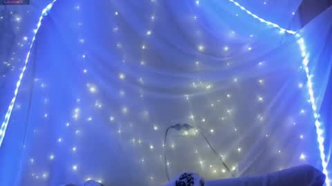 Snapshot of seductive_she_wolf chatting on 05-26-26, 12:12 seductive_she_wolf online show from 05-26-26, 12:12