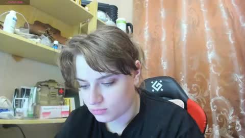 Snapshot of seductive_she_wolf chatting on 05-31-26, 11:17 seductive_she_wolf online show from 05-31-26, 11:17