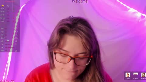 Snapshot of seductive_she_wolf chatting on 06-07-26, 07:45 seductive_she_wolf online show from 06-07-26, 07:45