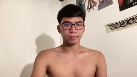 Snapshot of seductive_william chatting on 02-21-25, 03:32 William online show from 02-21-25, 03:32