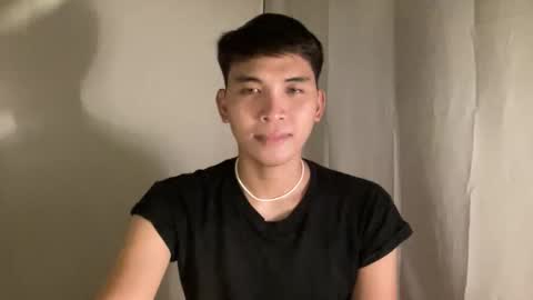 Snapshot of seductive_william chatting on 09-23-25, 05:38 William online show from 09-23-25, 05:38