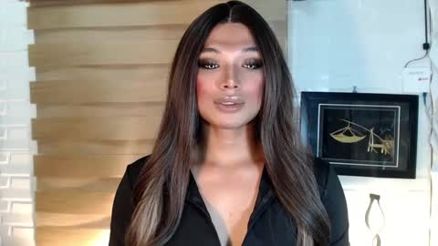 Deluxe online show from 02-25-25, 03:38