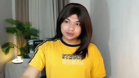 Deluxe online show from 03-04-26, 07:53