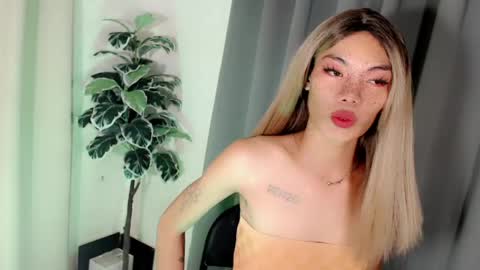 seductivehugecock69 online show from 04-19-26, 05:23