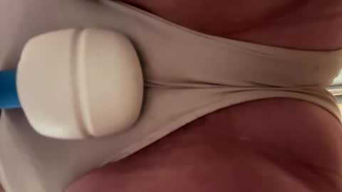 Snapshot of seductivekittydeluxe chatting on 10-11-25, 10:03 seductivekittydeluxe online show from 10-11-25, 10:03