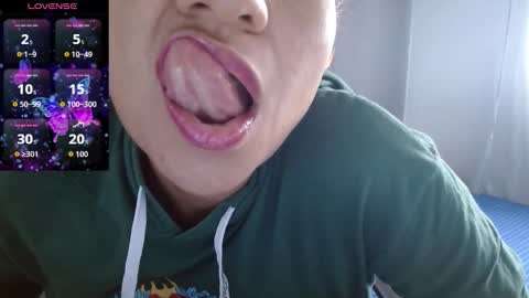 Snapshot of seductress_malia chatting on 02-24-26, 12:14 seductress_malia online show from 02-24-26, 12:14