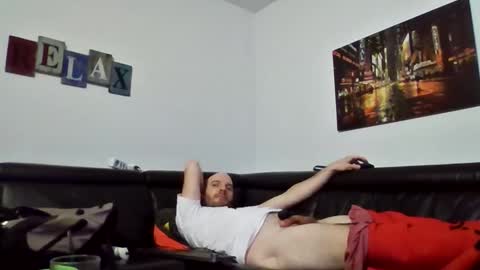 Sebastian online show from 09-17-25, 05:09