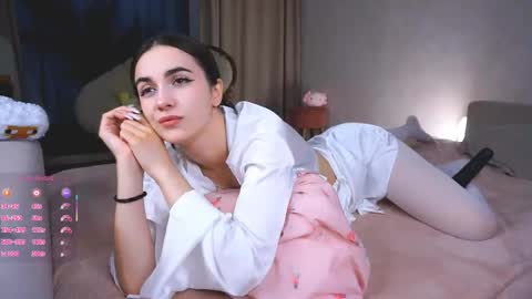 Slavia online show from 09-23-25, 04:21