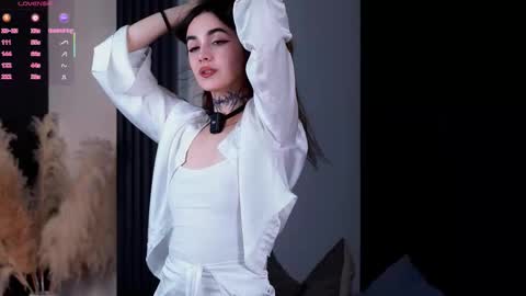 Slavia online show from 11-14-25, 02:49