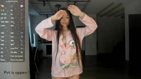 Akira Youri online show from 11-08-25, 03:29