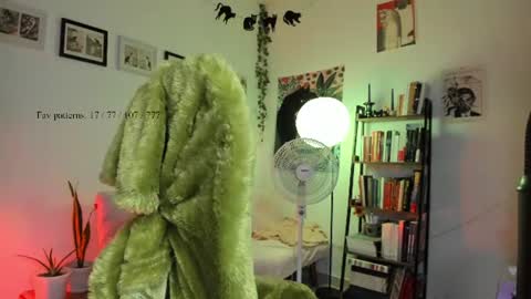 Luciana online show from 06-22-26, 11:57