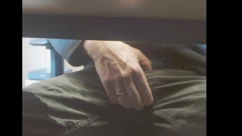 Snapshot of seidenlust chatting on 10-24-25, 10:22 SeidenLust online show from 10-24-25, 10:22