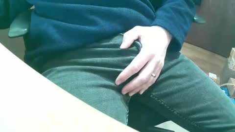 Snapshot of seidenlust chatting on 11-20-25, 06:18 SeidenLust online show from 11-20-25, 06:18