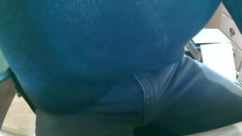 Snapshot of seidenlust chatting on 12-17-25, 07:14 SeidenLust online show from 12-17-25, 07:14