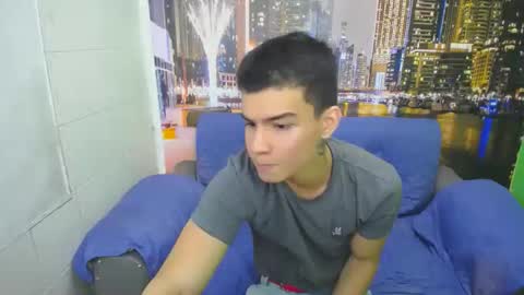 Seigfried online show from 02-18-25, 06:37