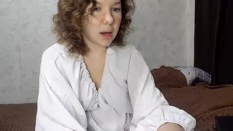 Snapshot of seika_ chatting on 11-18-25, 03:38 seika_ online show from 11-18-25, 03:38