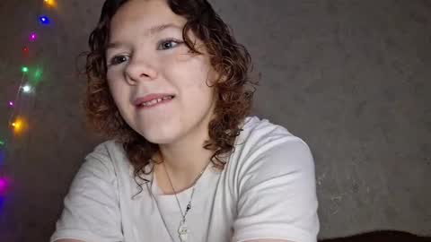 Snapshot of seika_ chatting on 11-30-25, 08:40 seika_ online show from 11-30-25, 08:40