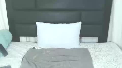 selamolelaminnah online show from 01-09-25, 06:36