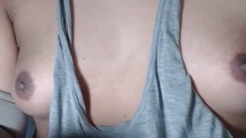 Snapshot of selda_ chatting on 09-13-25, 12:21 Selda online show from 09-13-25, 12:21