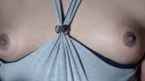 Snapshot of selda_ chatting on 03-20-26, 01:21 Selda online show from 03-20-26, 01:21