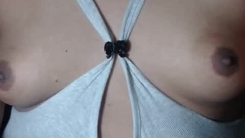Snapshot of selda_ chatting on 05-30-26, 08:33 Selda online show from 05-30-26, 08:33