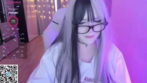 Selena  online show from 02-16-26, 08:10