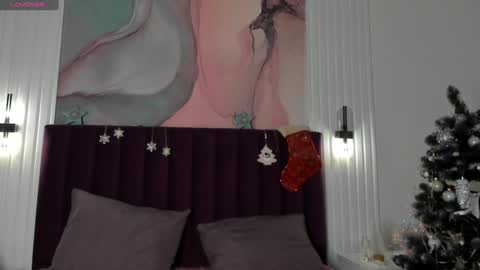 Snapshot of selena_cutiee chatting on 12-16-24, 11:44 Selena online show from 12-16-24, 11:44