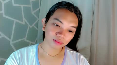 Selena online show from 04-05-26, 11:24