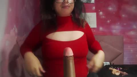 Selena Priscilla Blair Montenegro online show from 02-04-25, 11:16